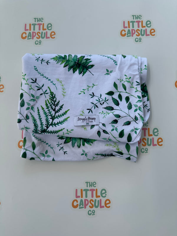 Snuggle Hunny Leaves Swaddle