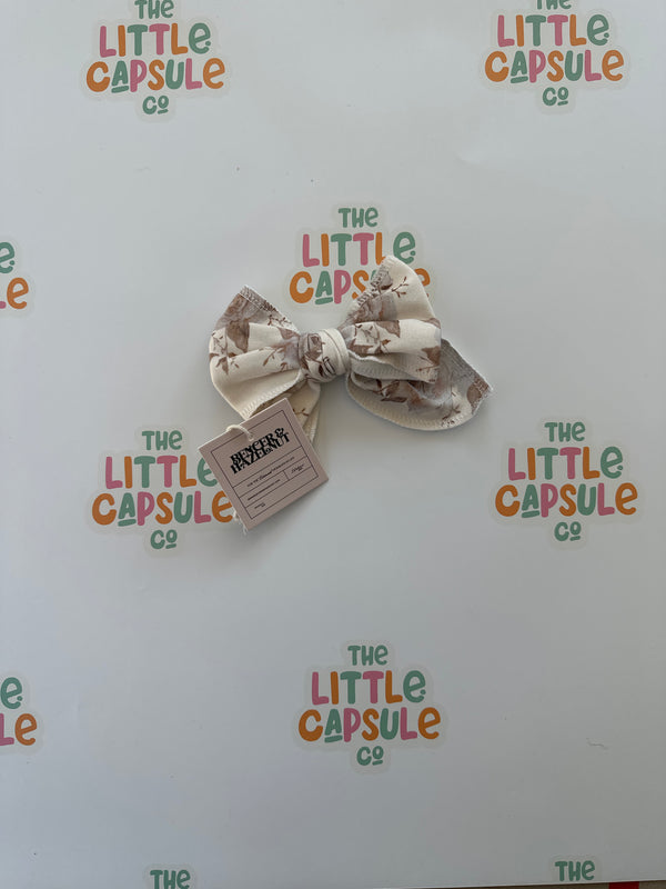 Bencer & Hazelnut Beige Floral Clip-On Hair Bow