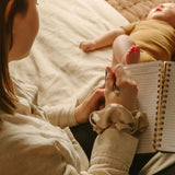 Le Lolo Motherhood Journal & Baby Tracker